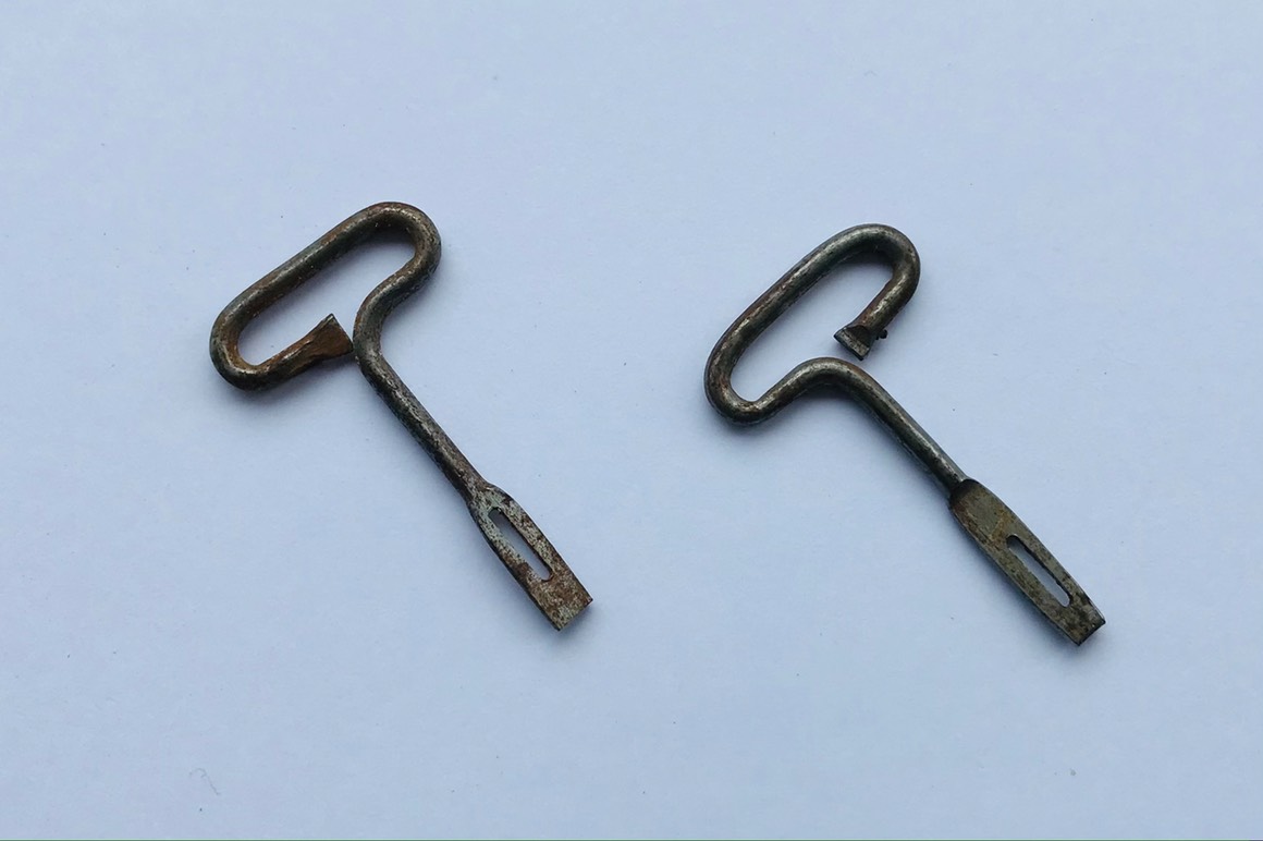 K ration wire key
